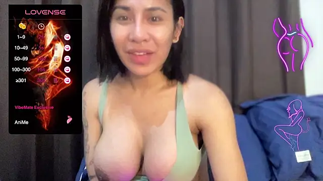 Alaia Pope online show from 10-17-25, 07:37