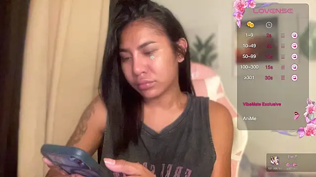 Snapshot of Alaia_Pope chatting on 07-02-26, 02:45 Alaia Pope online show from 07-02-26, 02:45