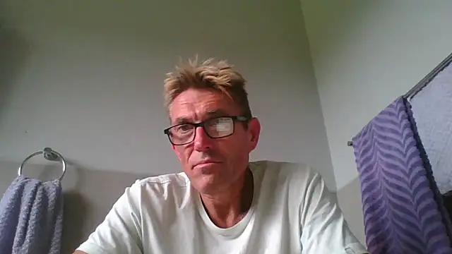 Snapshot of xykenrah@xh chatting on 12-26-24, 03:10 xykenrahxh online show from 12-26-24, 03:10