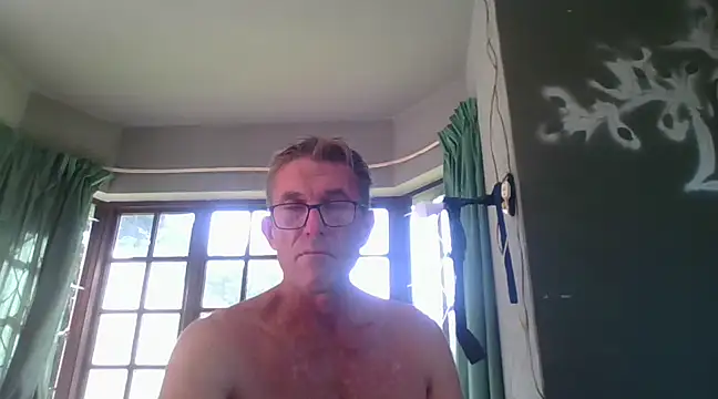 Snapshot of xykenrah@xh chatting on 03-21-25, 01:23 xykenrahxh online show from 03-21-25, 01:23