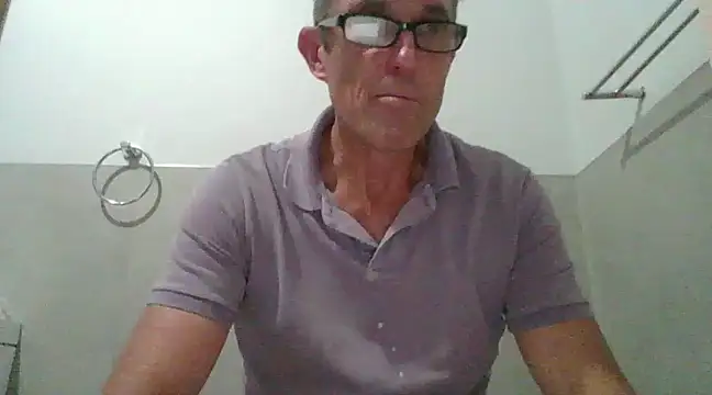 Snapshot of xykenrah@xh chatting on 01-07-25, 05:53 xykenrahxh online show from 01-07-25, 05:53