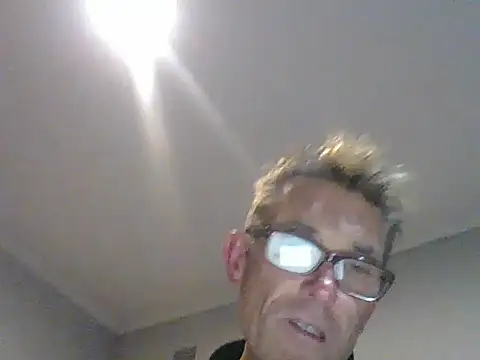 Snapshot of xykenrah@xh chatting on 12-13-24, 09:09 xykenrahxh online show from 12-13-24, 09:09