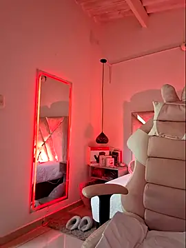 MariaPau 83 online show from 11-18-25, 05:27