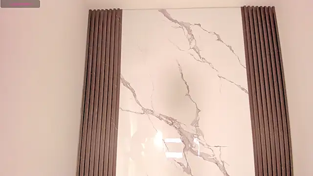 Snapshot of Rianamanson chatting on 11-14-25, 06:06 Rianamanson online show from 11-14-25, 06:06