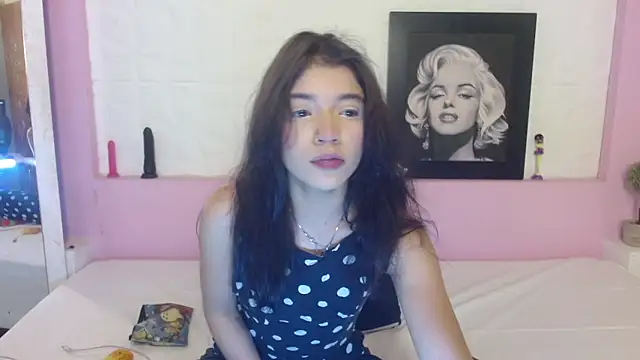 Sweetcristin online show from 04-23-26, 03:13