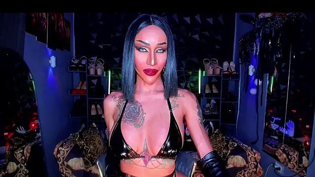 Snapshot of AlodiaDexhibitionist chatting on 04-04-26, 01:12 AlodiaDexhibitionist online show from 04-04-26, 01:12