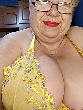 Lena Gaby online show from 06-04-26, 02:38
