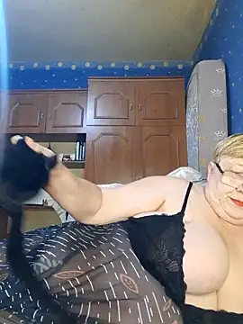 Snapshot of Lena_Gaby chatting on 10-07-25, 03:51 Lena Gaby online show from 10-07-25, 03:51