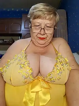 Snapshot of Lena_Gaby chatting on 09-25-25, 03:23 Lena Gaby online show from 09-25-25, 03:23