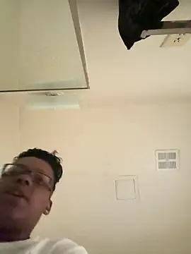 Snapshot of Malaysiaa96 chatting on 02-26-25, 10:15 Malaysiaa96 online show from 02-26-25, 10:15