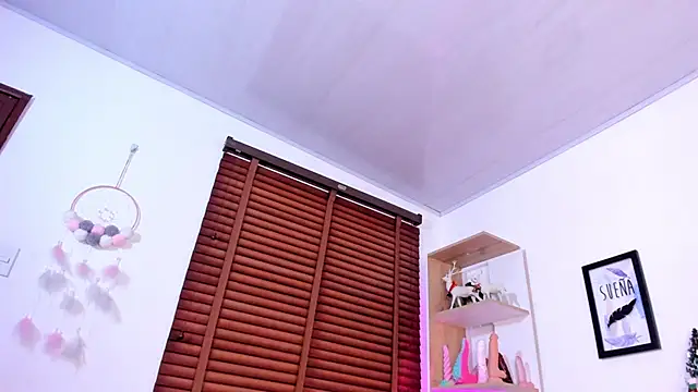 Nata Villalobos online show from 12-04-24, 03:31