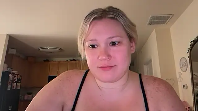 PiggyRose online show from 07-13-26, 02:00