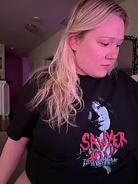 PiggyRose online show from 02-10-26, 11:15