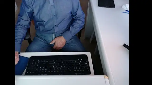 dutchpornking online show from 10-20-25, 06:48