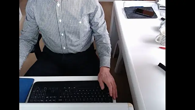 dutchpornking online show from 02-10-26, 08:02