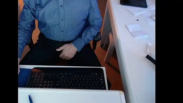 dutchpornking online show from 01-06-26, 07:45