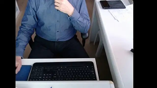 dutchpornking online show from 01-12-26, 08:21