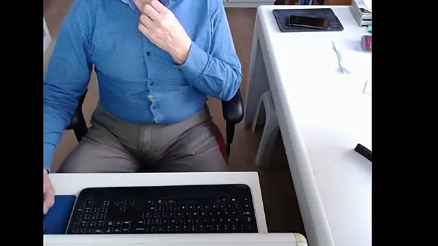 dutchpornking online show from 01-17-26, 08:18