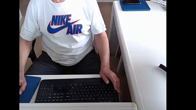 dutchpornking online show from 07-05-26, 06:20