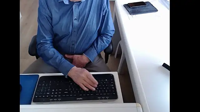 dutchpornking online show from 03-29-26, 07:10