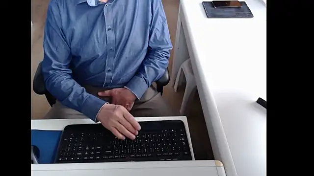 dutchpornking online show from 04-24-26, 06:37
