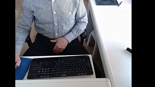 dutchpornking online show from 04-30-26, 06:09