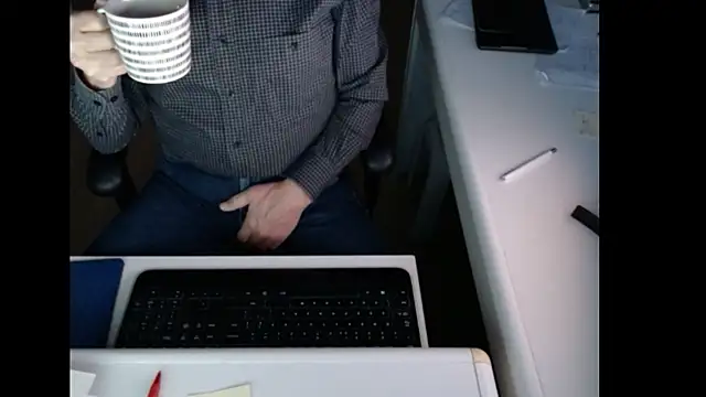 dutchpornking online show from 01-15-26, 07:23