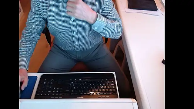 dutchpornking online show from 03-17-26, 07:00