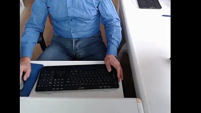 dutchpornking online show from 10-07-25, 07:31