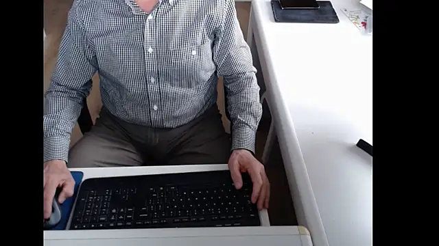 dutchpornking online show from 05-11-26, 06:26