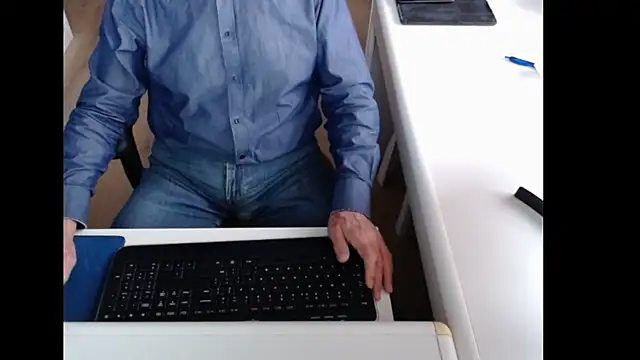 dutchpornking online show from 10-19-25, 07:11