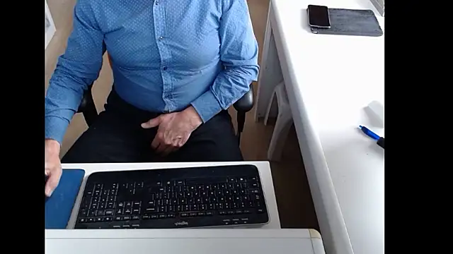 dutchpornking online show from 02-25-26, 08:47