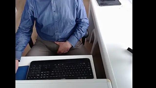 dutchpornking online show from 04-11-26, 06:10