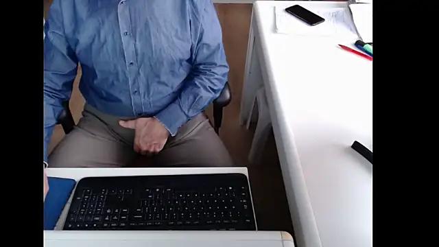 dutchpornking online show from 02-11-26, 08:03