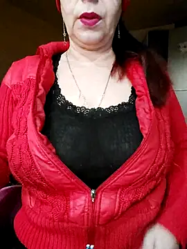 Chriss Tinaa online show from 02-13-25, 05:26