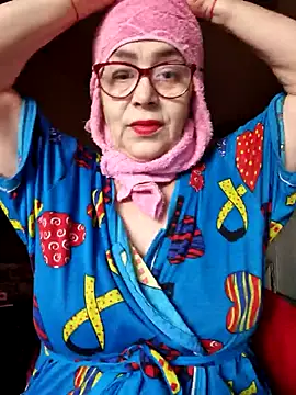 Chriss Tinaa online show from 06-17-26, 02:55