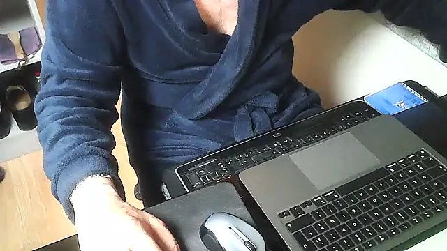 Snapshot of DUDURA@xh chatting on 03-04-26, 08:00 DUDURAxh online show from 03-04-26, 08:00