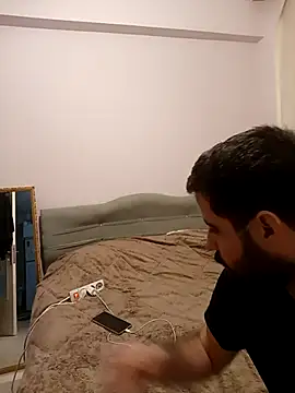 Snapshot of matbazell chatting on 02-12-26, 12:32 matbazell online show from 02-12-26, 12:32