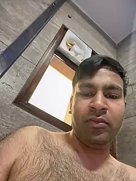 luciferdxm5 online show from 04-06-26, 06:25