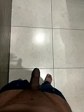 luciferdxm5 online show from 12-03-25, 08:08