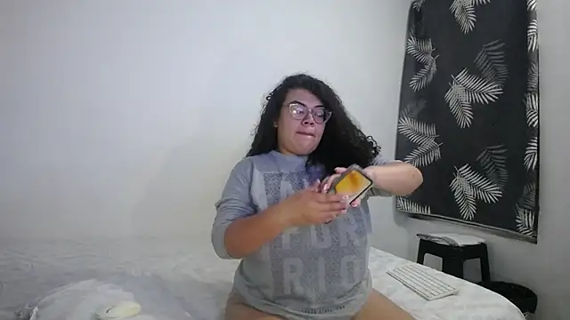 mabigomez00 online show from 04-09-26, 09:37