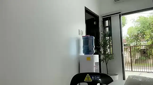 enourmousSAM online show from 12-28-24, 07:22