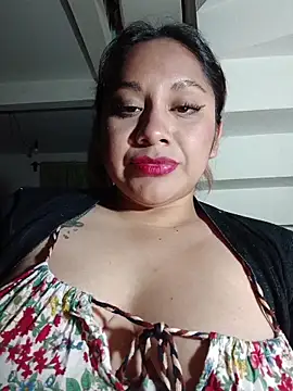 Snapshot of PokeGirld chatting on 03-10-26, 06:50 PokeGirld online show from 03-10-26, 06:50