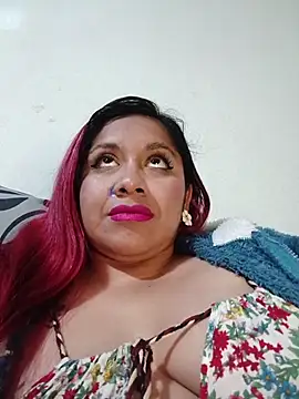 Snapshot of PokeGirld chatting on 04-14-26, 06:18 PokeGirld online show from 04-14-26, 06:18