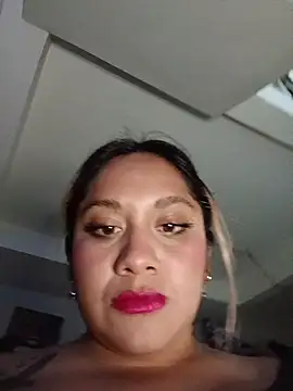 Snapshot of PokeGirld chatting on 03-11-26, 06:29 PokeGirld online show from 03-11-26, 06:29