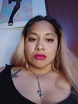 Snapshot of PokeGirld chatting on 03-21-26, 06:25 PokeGirld online show from 03-21-26, 06:25