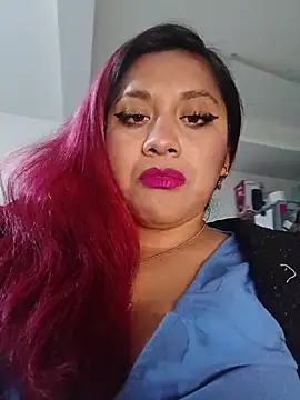 Snapshot of PokeGirld chatting on 04-12-26, 05:44 PokeGirld online show from 04-12-26, 05:44