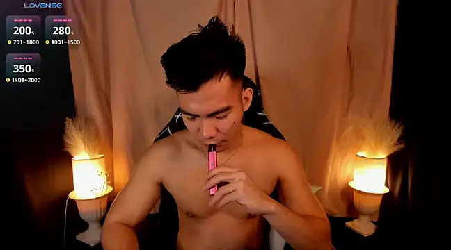 000batman000 online show from 02-20-25, 01:36