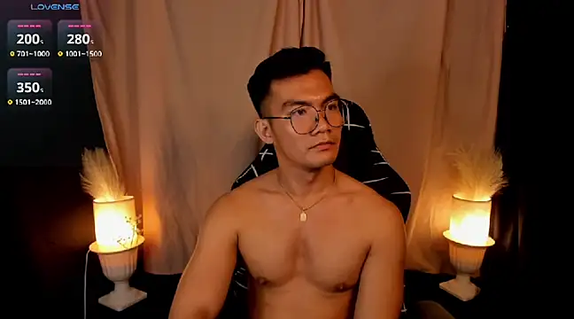 000batman000 online show from 02-19-25, 04:44