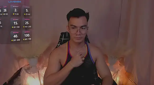 000batman000 online show from 12-11-24, 04:18